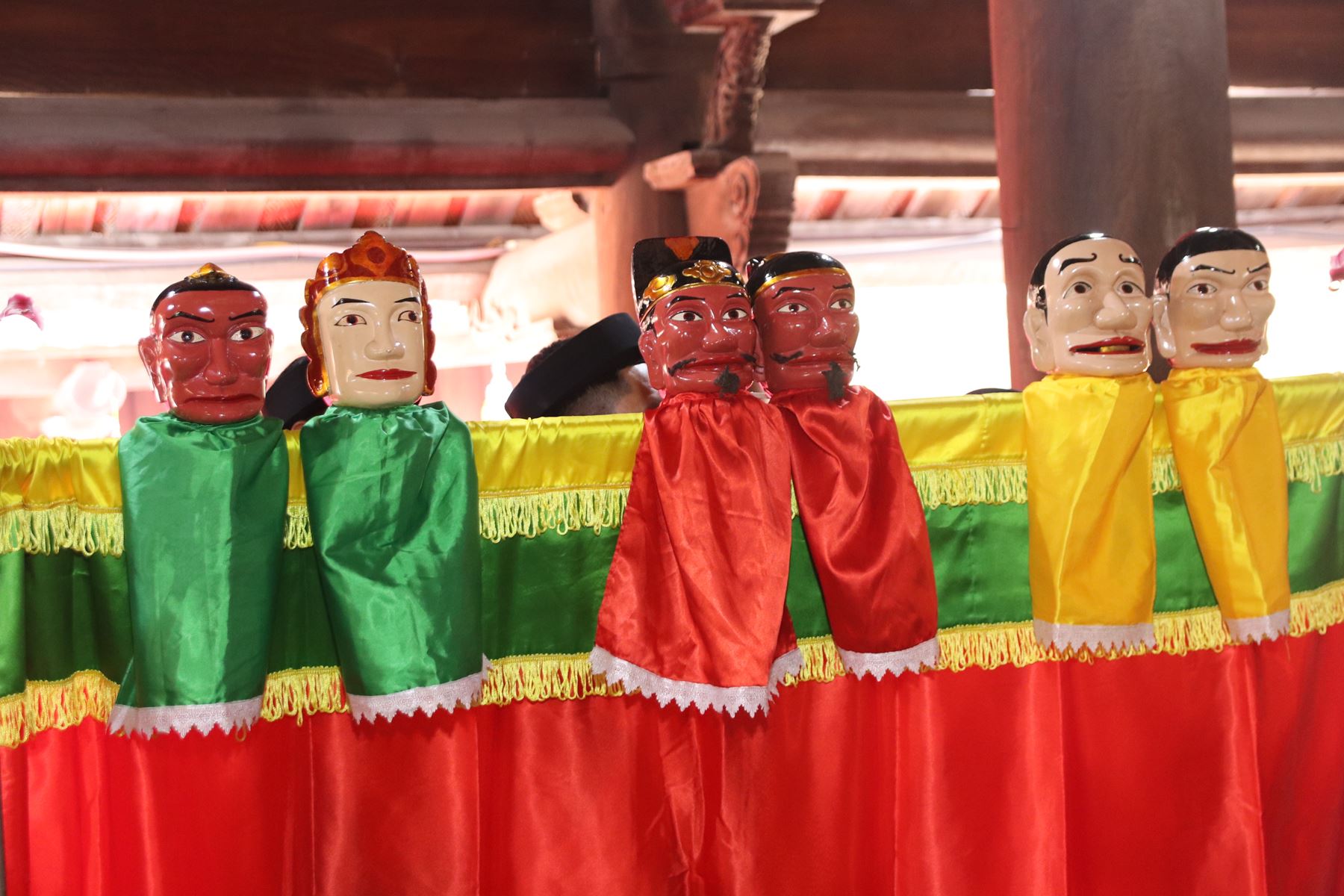 TIN TỨC